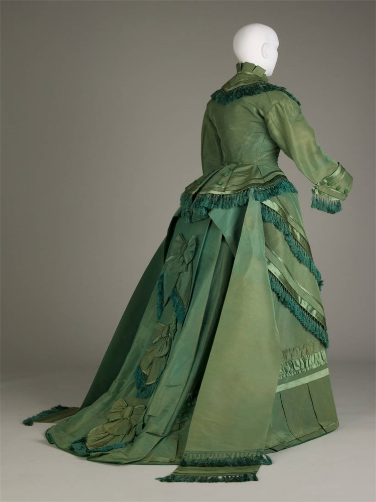 1870s Victorian Fashion Green  - Women'S Fashion Victorian 评论和价格