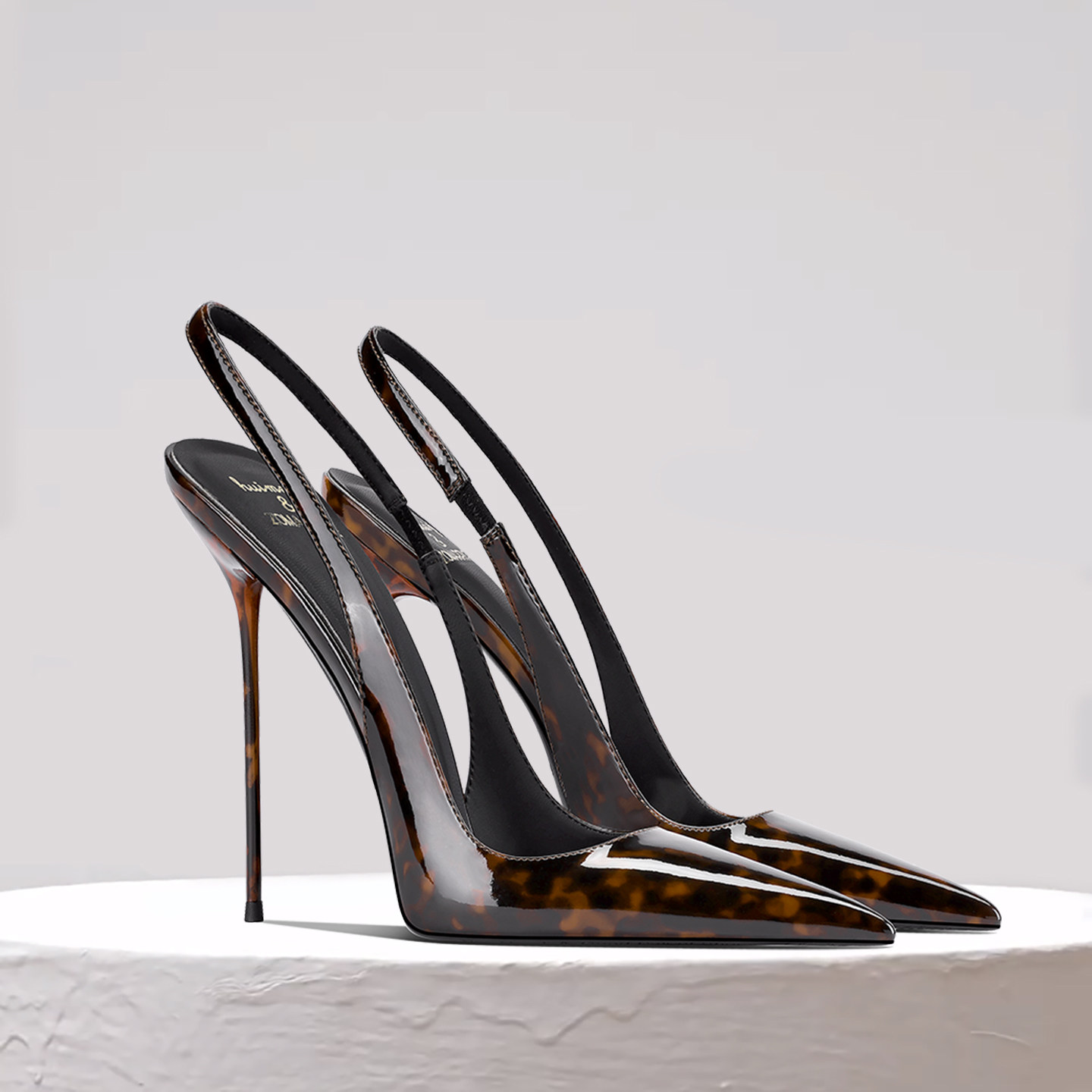 New pointed, slim heeled high  - Women'S Fashion Visor 评论和价格
